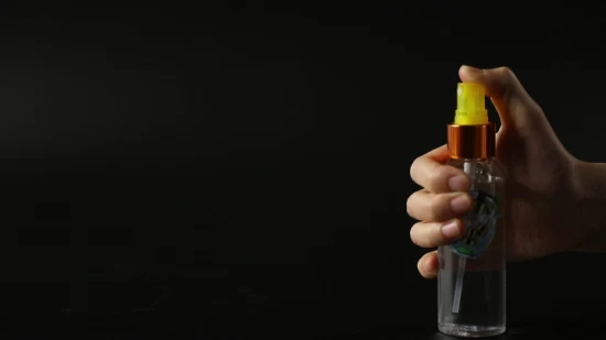 Embalagens cosméticas Mola Exterior Pulverizador de Névoa Fina Frasco de Plástico Atomizador Perfume Fea Névoa Pulverizador Cabeça da Bomba Dispensador de Plástico Pulverizador
